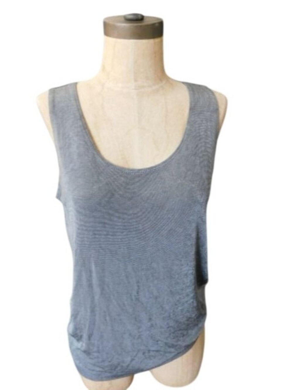 Chico's Size M Medium (1) Slinky Stretchy Travelers Tank Style Top